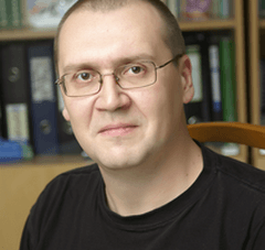 Учитель истории Игорь Хухров