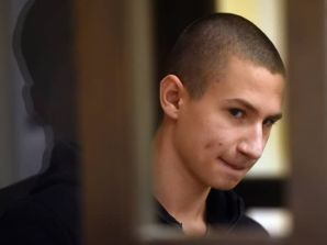 В Санкт-Петербурге суд приговорил к реальному сроку парня, совершившего поджоги военкоматов
